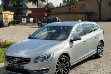 Volvo V60 D4 Momentum